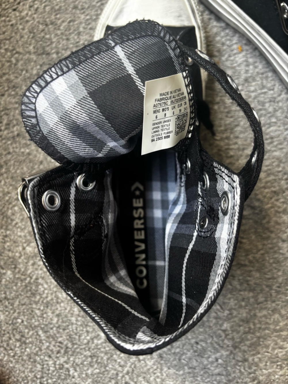 Limited edition!Converse Black Canvas Sneakers with Double Buckle Straps - Picture 5 of 12